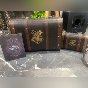 Harry potter trunk and purse (wood) set